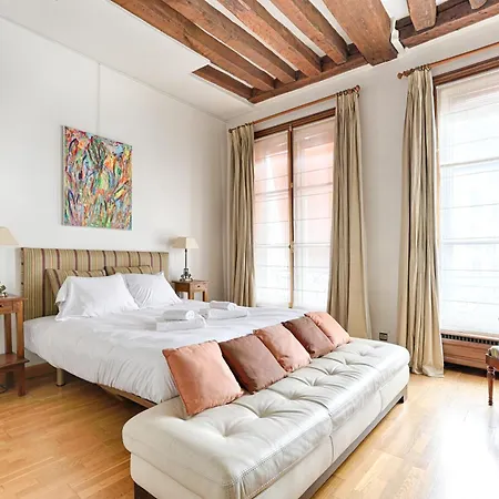 Duplex Atypique 3 Au Coeur Du Marais 公寓 *
