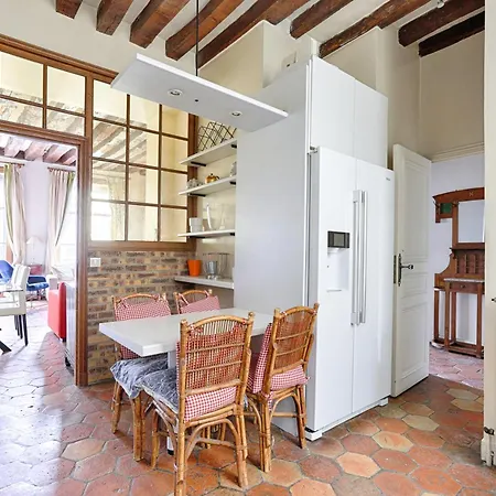 Duplex De Charme Parisien Au Coeur Du Marais Apartment Paris